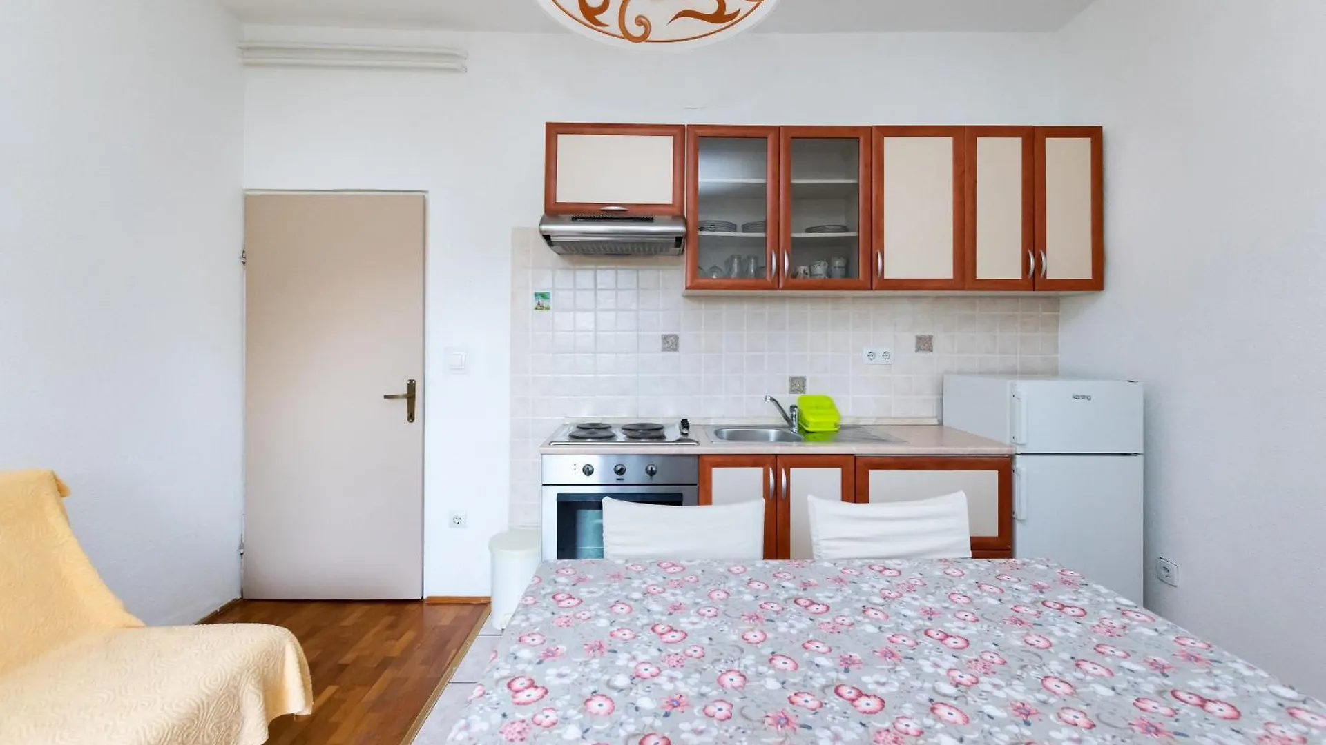 Apartments Ljubica J Lopar 0*,  Croatia