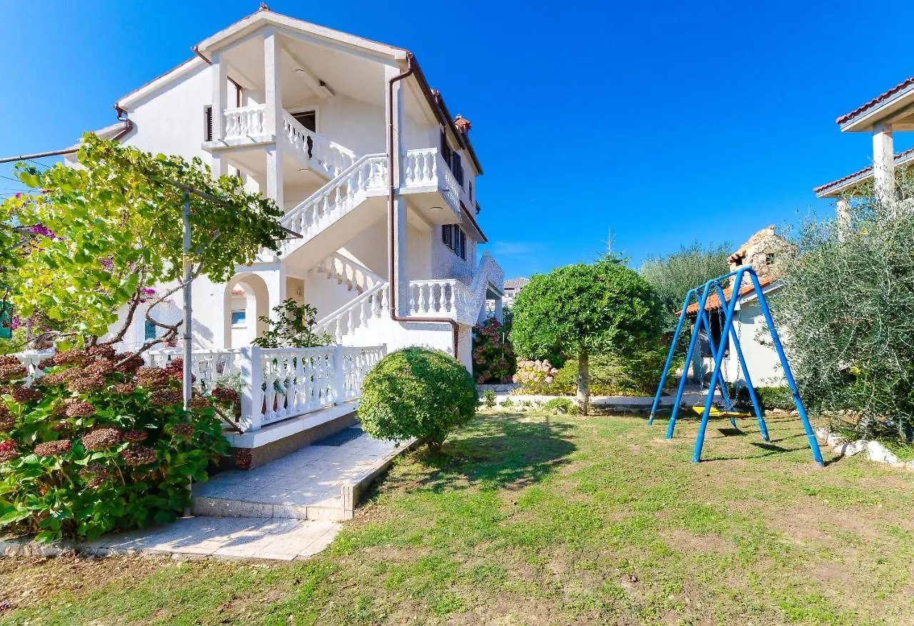 Apartments Ljubica J