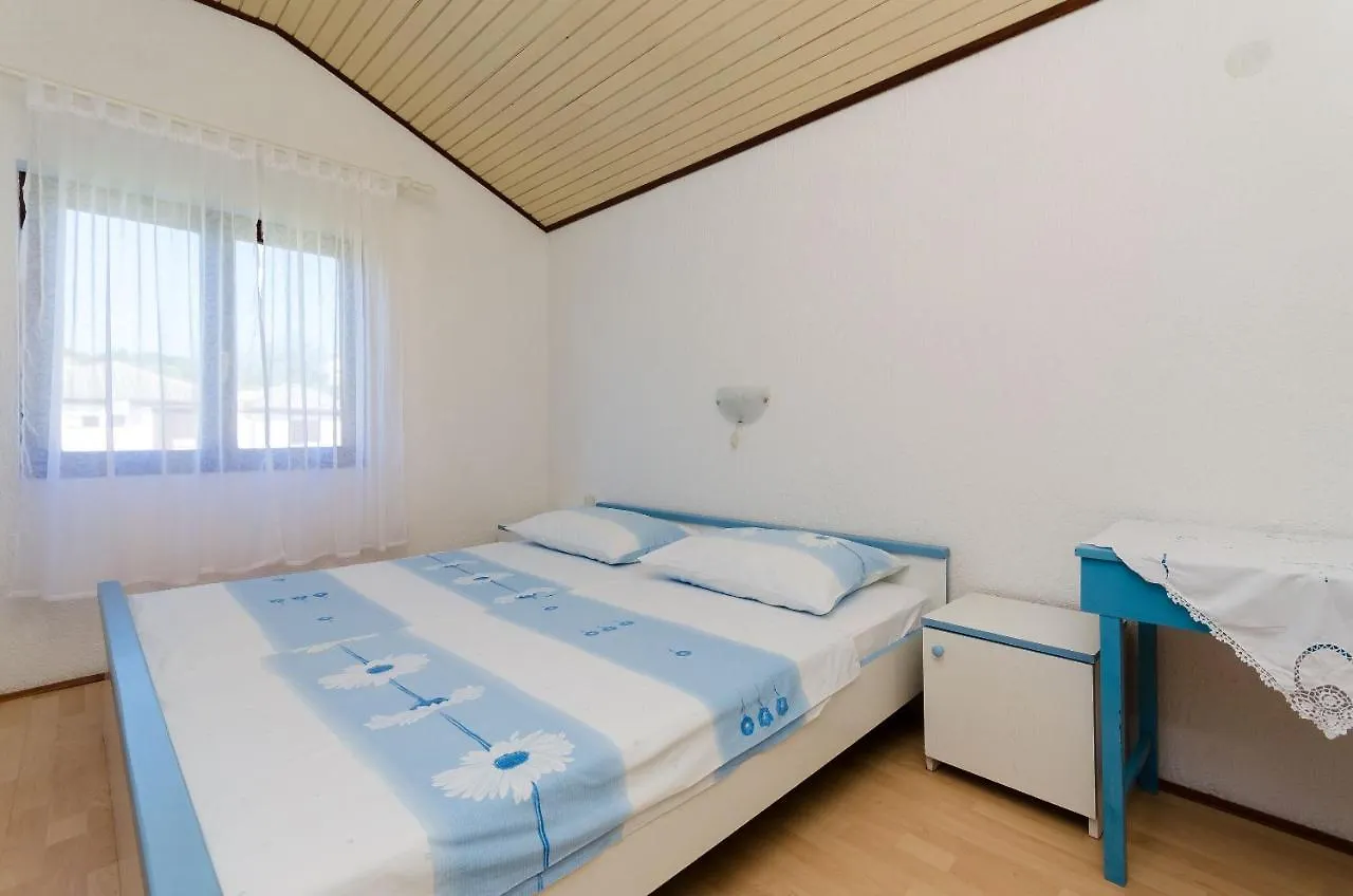 Apartments Ljubica J Croatia